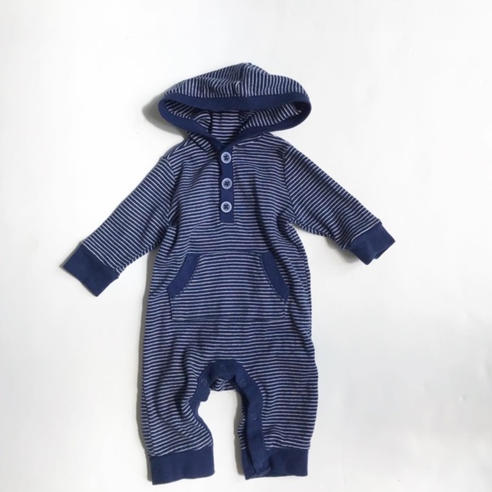 Old Navy stripe hooded jumper EUC  0-3 months